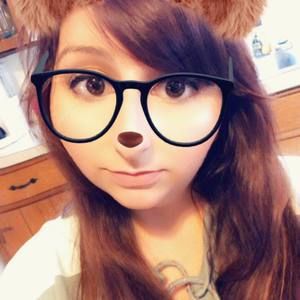 Meet your Posher, Allexis